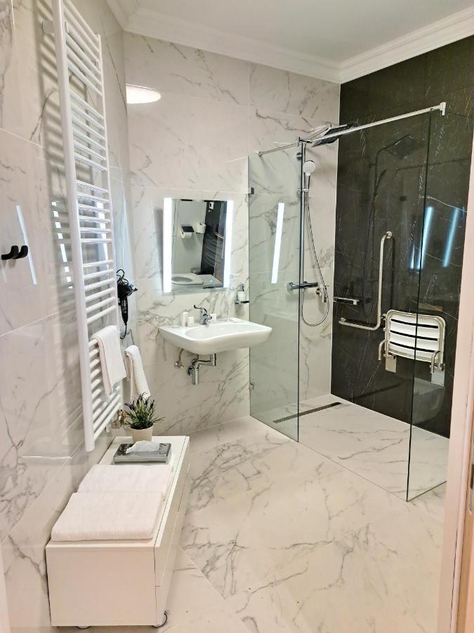 Hotel Domus Collis Дьєр Екстер'єр фото