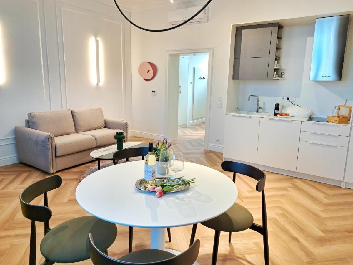 Hotel Domus Collis Дьєр Екстер'єр фото
