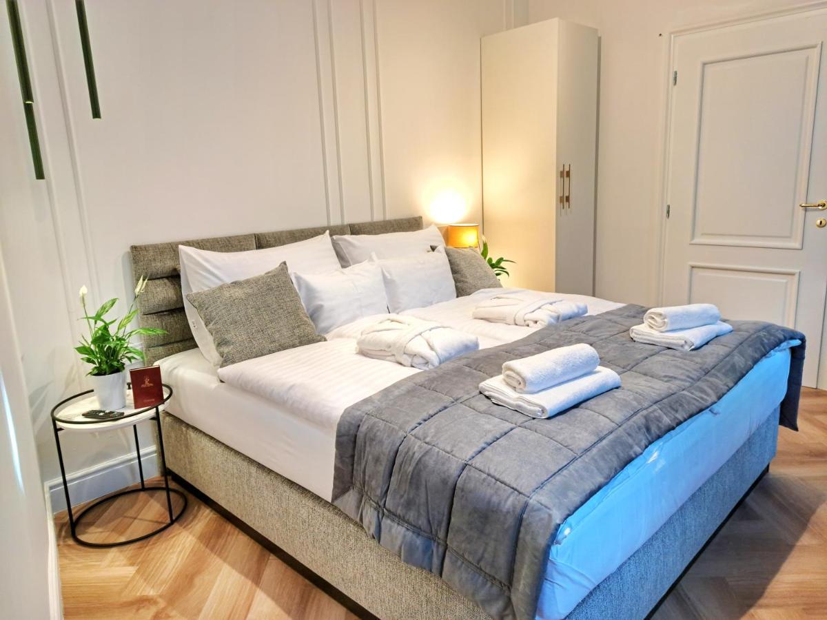 Hotel Domus Collis Дьєр Екстер'єр фото